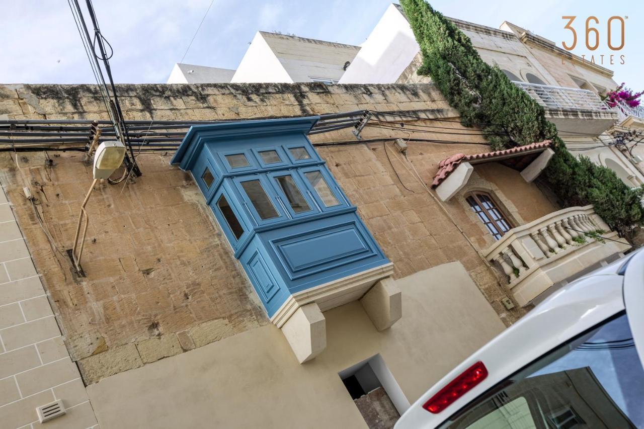 A Lovely 1Br Home With Balcony Just Off The Coast By 360 Estates San Ġiljan Kültér fotó